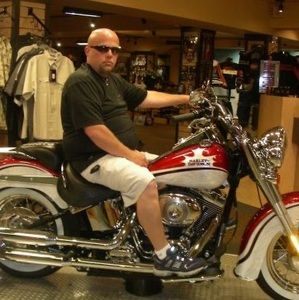 Meet your Posher, Simon